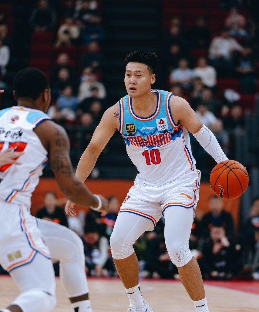 开元官方网站今晚突围战来临，浙江队围绕CBA季后赛绝杀压哨，压力陡增，更衣室氛围转暖的简单介绍